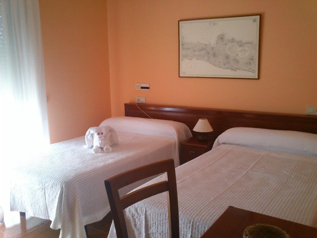 Hotel Brisamar Bañugues Cameră foto