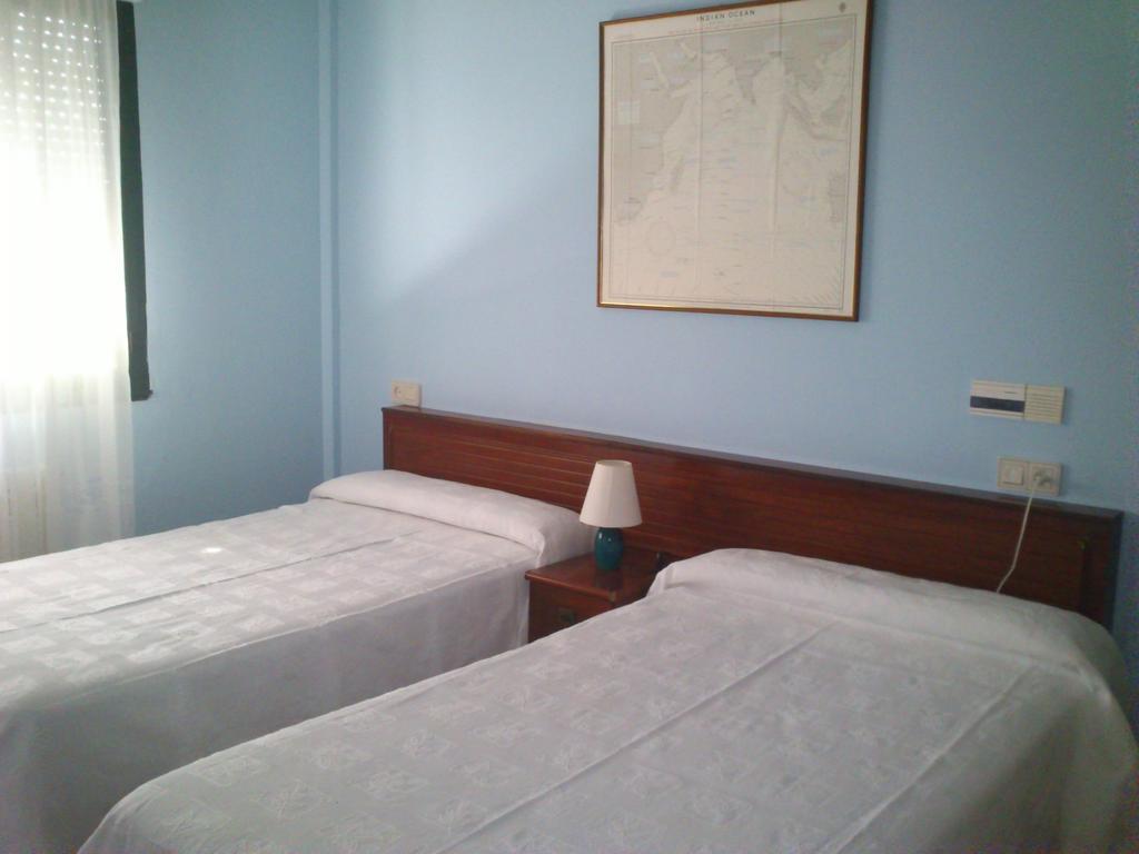 Hotel Brisamar Bañugues Cameră foto